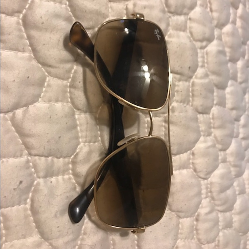 Ray bans